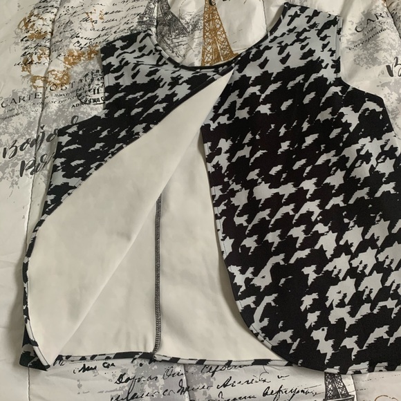 Open back top - Picture 3 of 5